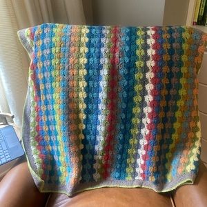 Wool garnet hill throw